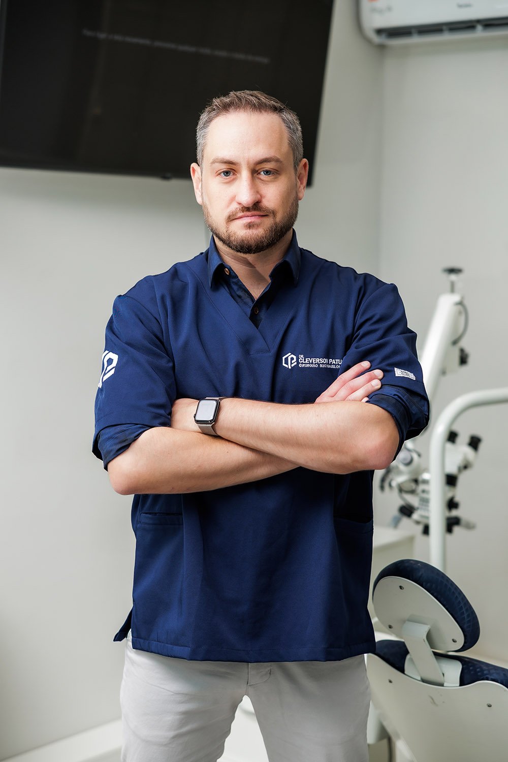 Dr. Cleverson Patussi